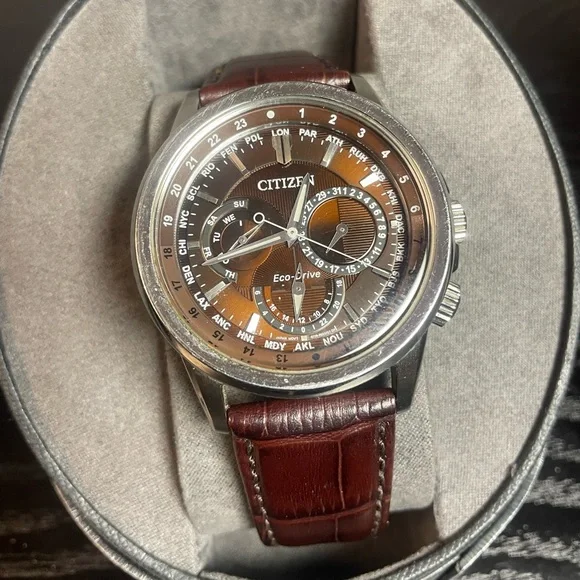 Citizen Eco-Drive Calendrier Watch